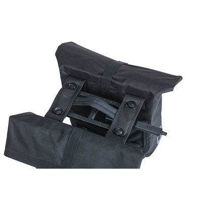 Basil - City - dubbele fietstas MIK - 28-32 liter - zwart