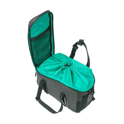 Basil Discovery 365D - bagagedragertas M - 9 liter - zwart