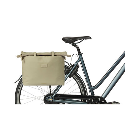 Basil Manhattan - fietshandtas -12 liter  - taupe