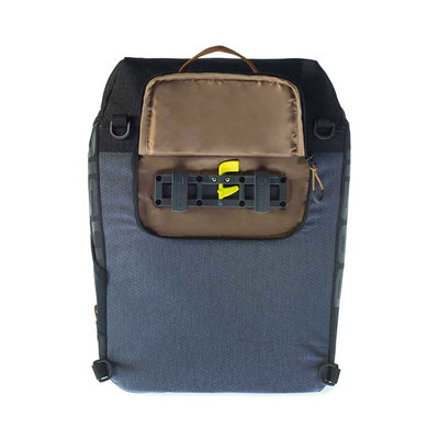Basil Miles - fietsrugzak - 17 liter - zwart/grijs