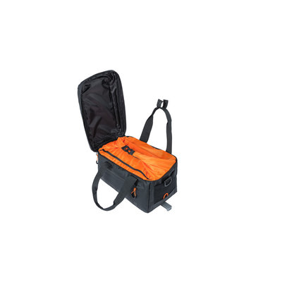 Basil Miles Tarpaulin - bagagedragertas MIK - 7 liter - zwart/oranje