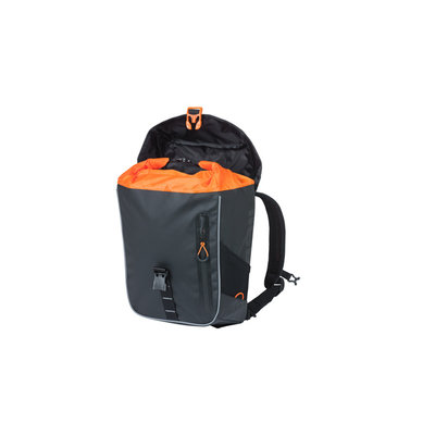 Basil Miles Tarpaulin - fietsrugzak - 17 liter - zwart/oranje