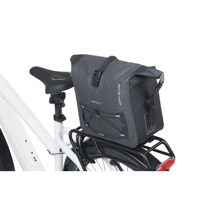 Basil Navigator Storm - bagagedragertas MIK - 13 liter - zwart