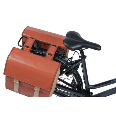 Basil Urban Load - dubbele fietstas - 48-53 liter - rood